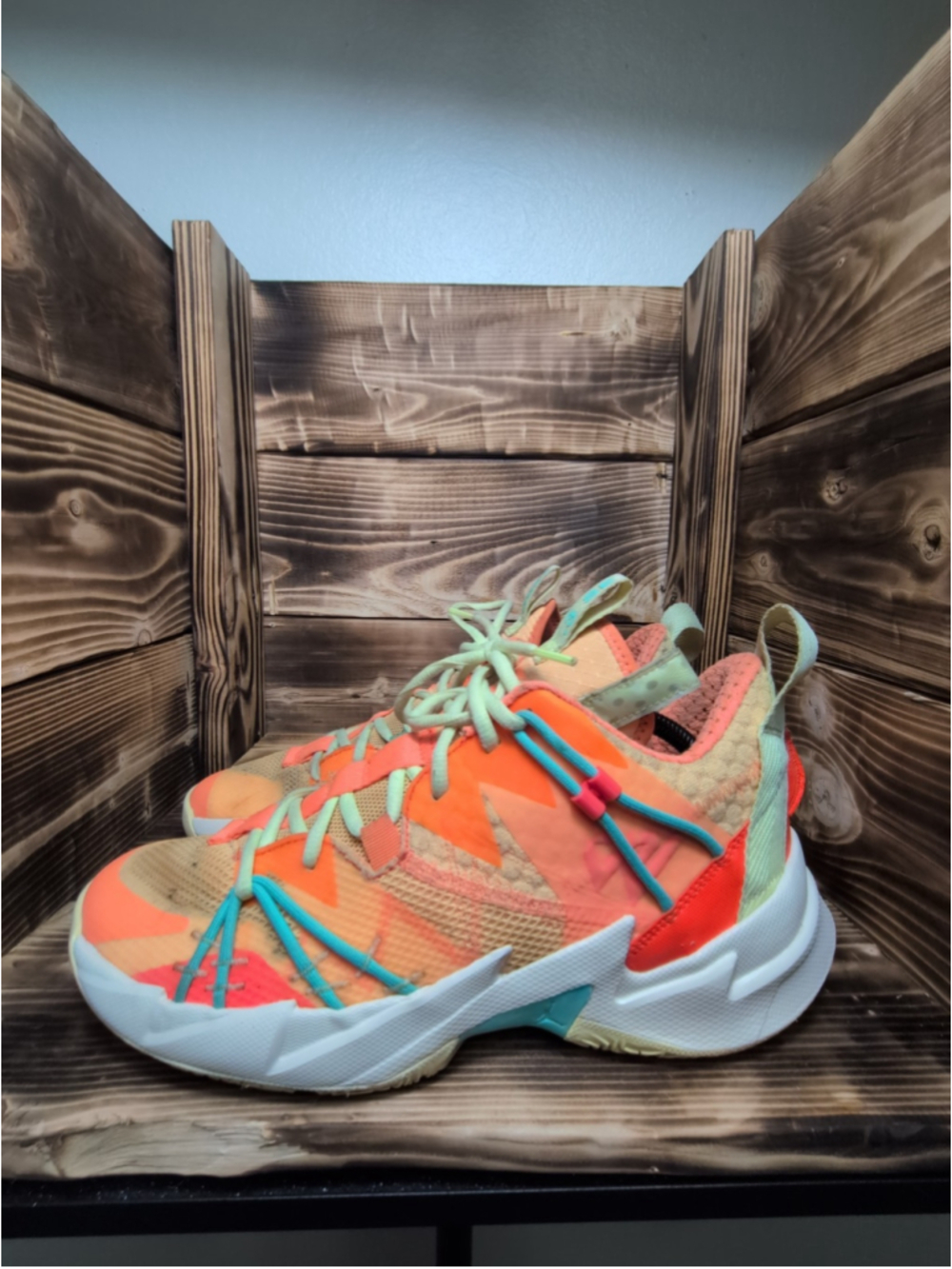 Nike Jordan Why Not Zer0.3 SE Atomic Orange Shoes Men's Size 10 Sneakers